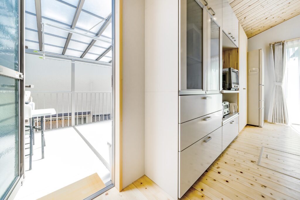 ２階を無駄にしない!!広々平屋の木のおうち
