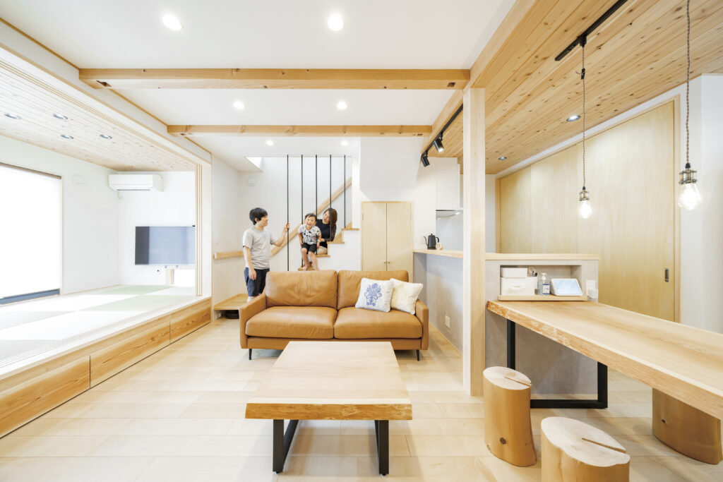 無垢×アイアン、こだわりの家