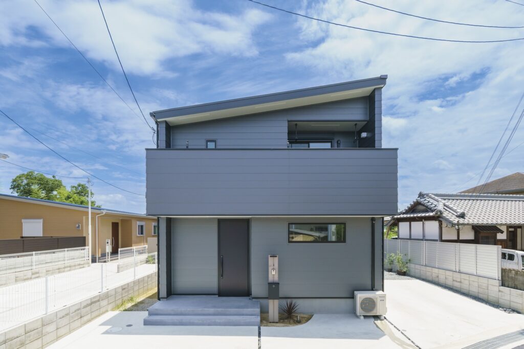 無垢×漆喰×グレーのシンプルナチュラル空間