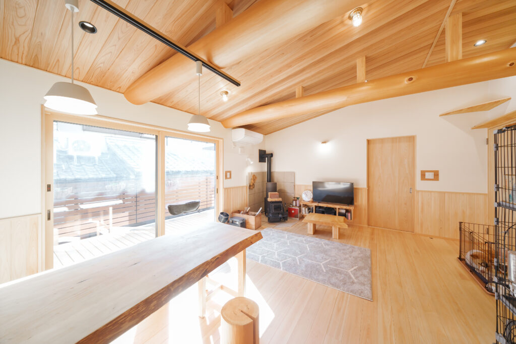 GX志向型住宅　ワンニャンも快適！平屋の木の家